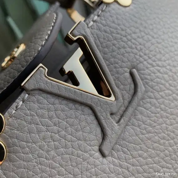 First bag ru MINI VUITTON CAPUCINES LOUIS 0705
